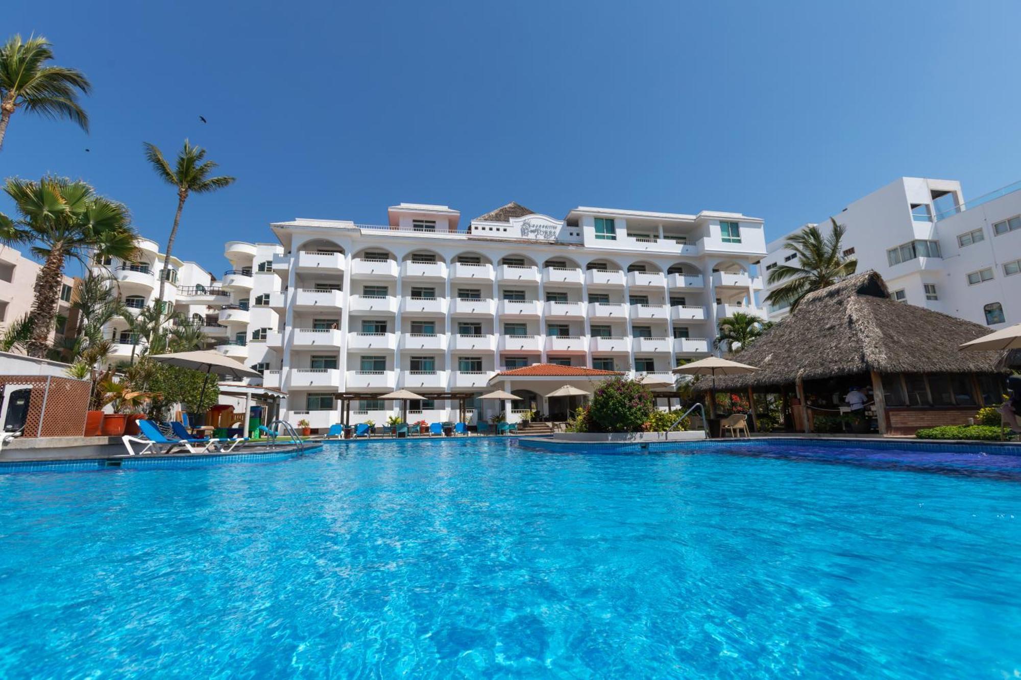Torreblanca Beach Hotel And Suites Guayabitos - Desayuno Y Comida Incluido Ринкон-де-Гуайябитос Экстерьер фото
