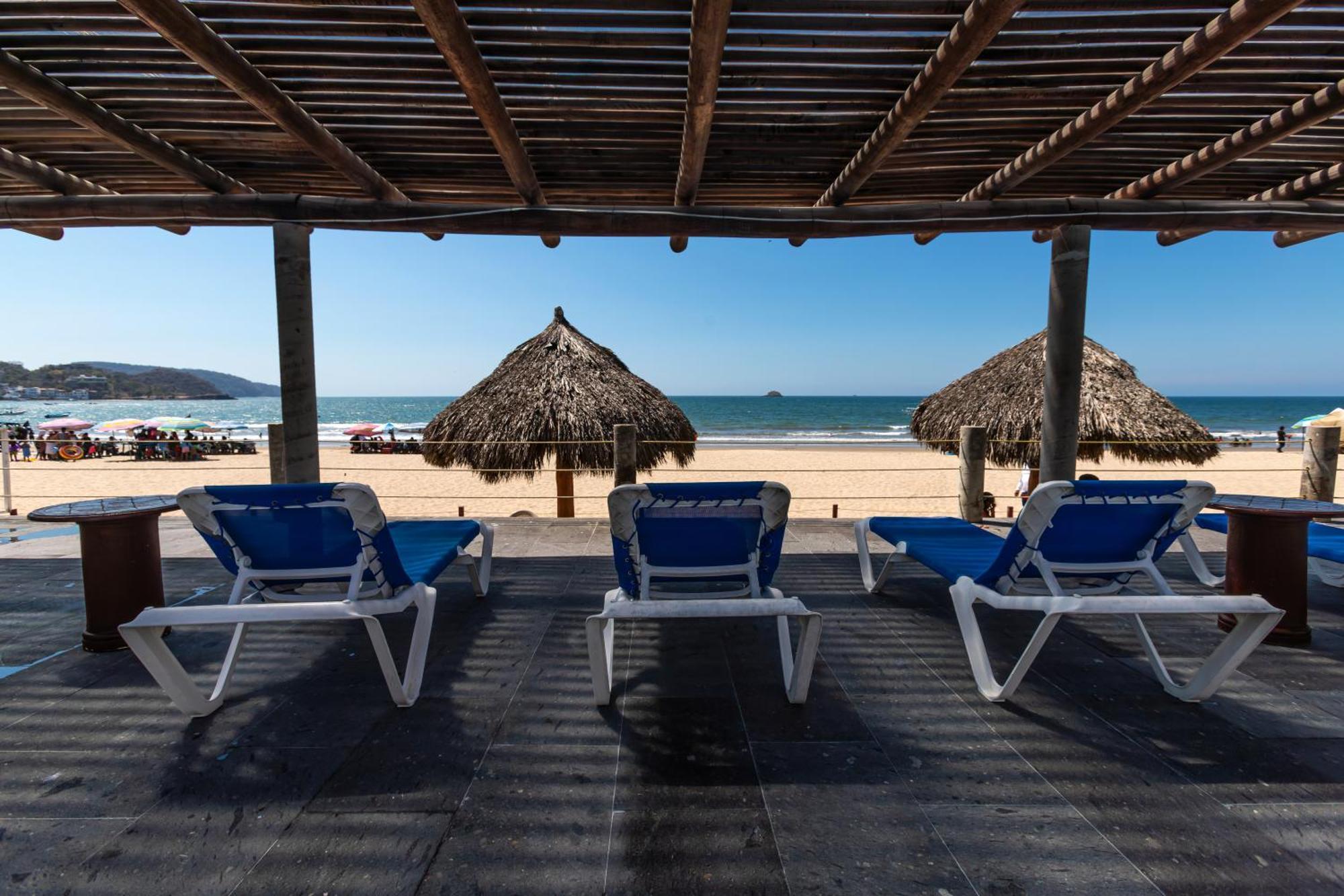 Torreblanca Beach Hotel And Suites Guayabitos - Desayuno Y Comida Incluido Ринкон-де-Гуайябитос Экстерьер фото