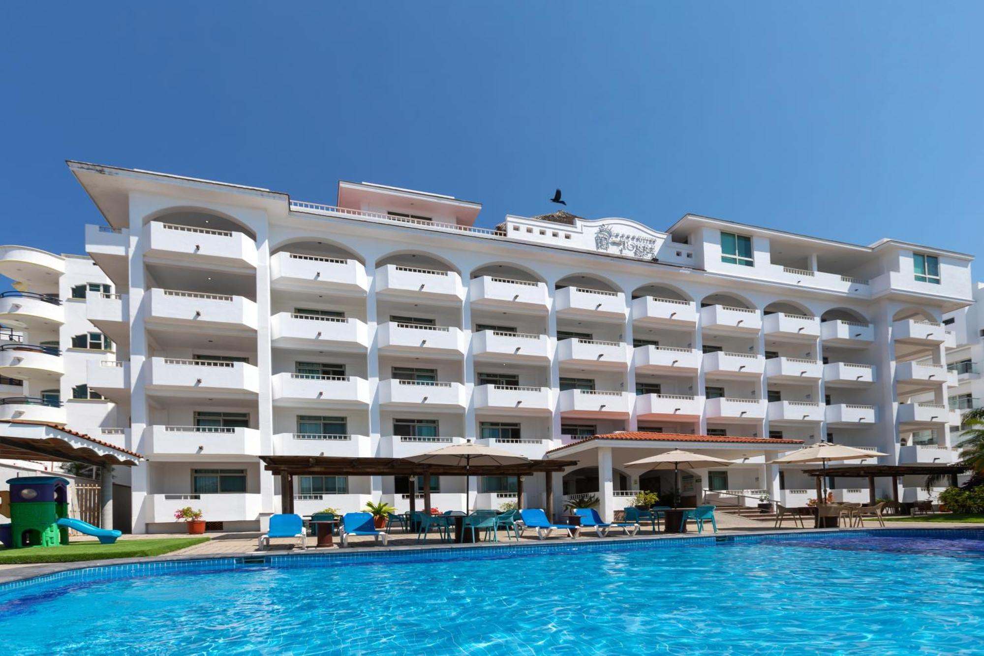 Torreblanca Beach Hotel And Suites Guayabitos - Desayuno Y Comida Incluido Ринкон-де-Гуайябитос Экстерьер фото