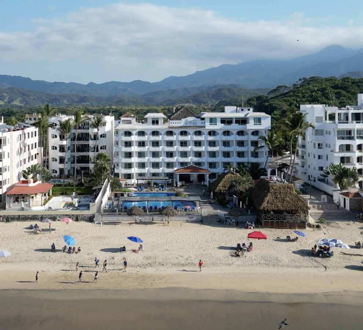 Torreblanca Beach Hotel And Suites Guayabitos - Desayuno Y Comida Incluido Ринкон-де-Гуайябитос Экстерьер фото
